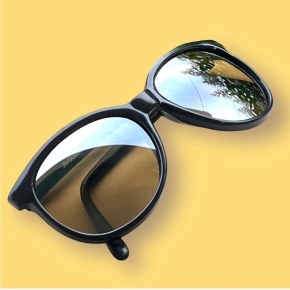 90s Designer Sunglasses Black Retro Eyewear - Picture 5 of 14